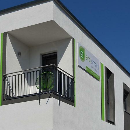 Eco Smart Apartments Erlangen Exteriör bild